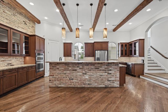 4122 Floyd Street A, Houston, TX 77007
