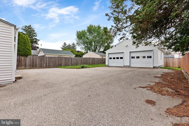 26 WEISS AVE, Flourtown, PA 19031
