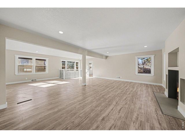 2202 17th St, Greeley, CO 80631
