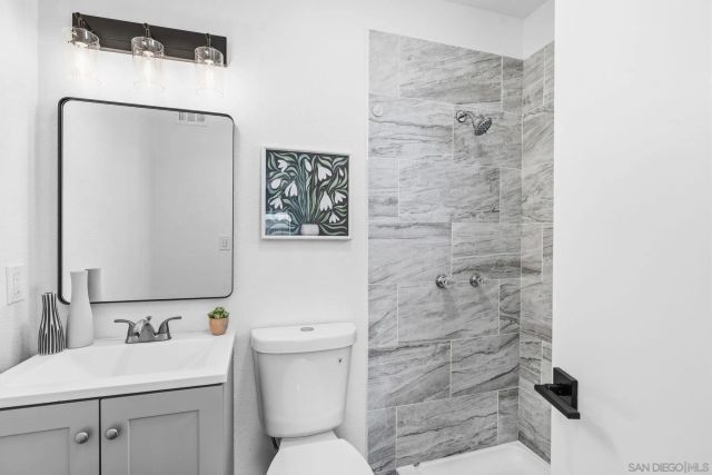 4077 Chanute St, San Diego, CA 92154