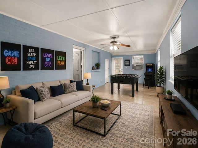 4209 Heatherstone Drive, Gastonia, NC 28056