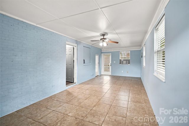 4209 Heatherstone Drive, Gastonia, NC 28056