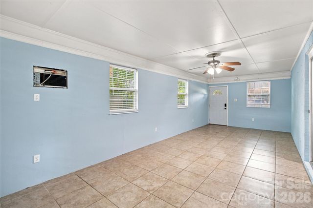 4209 Heatherstone Drive, Gastonia, NC 28056
