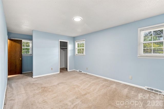 4209 Heatherstone Drive, Gastonia, NC 28056
