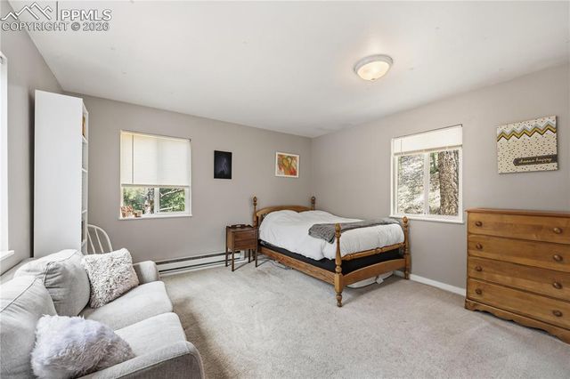 5130 Neeper Valley Road, Manitou Springs, CO 80829