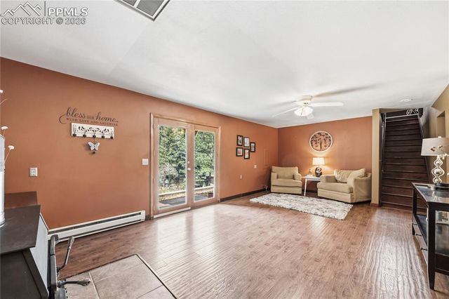 5130 Neeper Valley Road, Manitou Springs, CO 80829