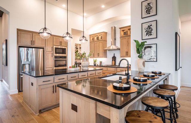 1717 Sandbrock Parkway, Aubrey, TX 76227