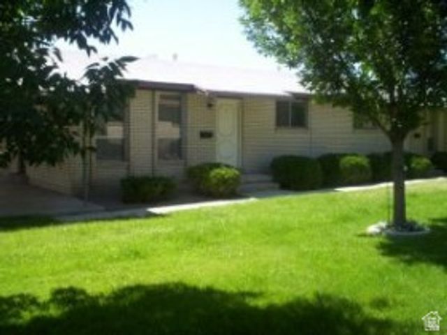 332 W HARVARD DR, Midvale, UT 84047