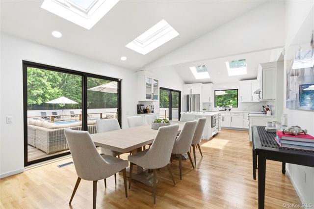 98 Old Farm Road, Sagaponack, NY 11962