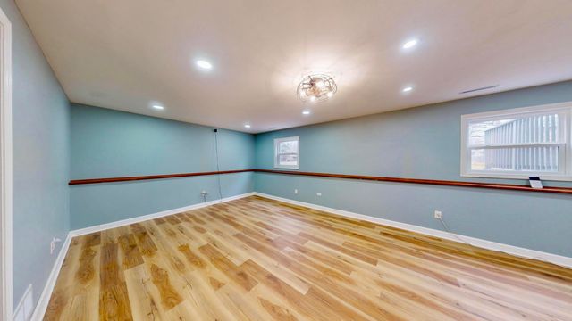 3721 Wirth Road, Highland, IN 46322