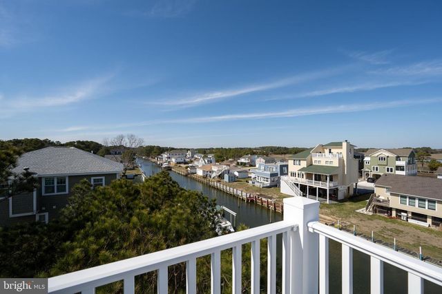 12351 MEADOW DR, Berlin, MD 21811