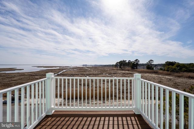 12351 MEADOW DR, Berlin, MD 21811