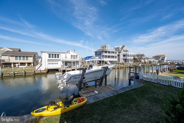 12351 MEADOW DR, Berlin, MD 21811