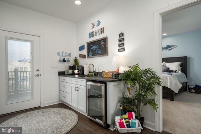 12351 MEADOW DR, Berlin, MD 21811