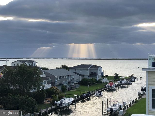 12351 MEADOW DR, Berlin, MD 21811