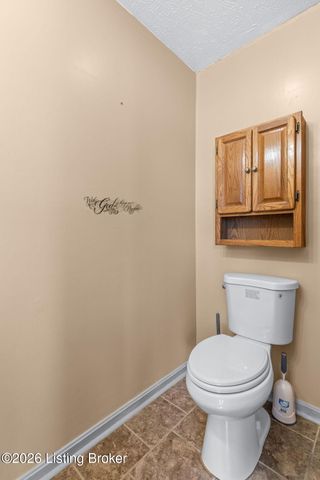 6008 Gloria Ln, Louisville, KY 40213