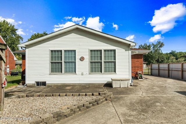 6008 Gloria Ln, Louisville, KY 40213