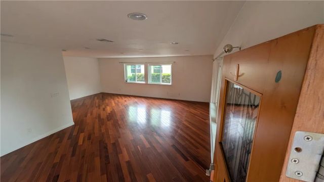 872 Lucile Avenue A, Silver Lake, CA 90026