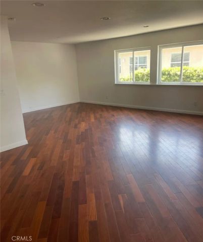 872 Lucile Avenue A, Silver Lake, CA 90026