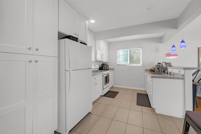 469 477 Taft, El Cajon, CA 92020