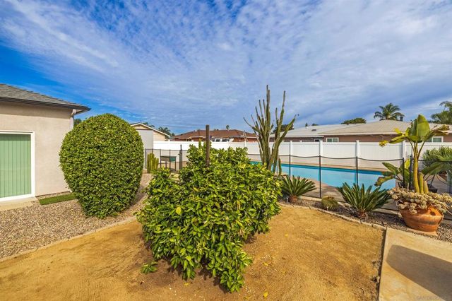 469 477 Taft, El Cajon, CA 92020