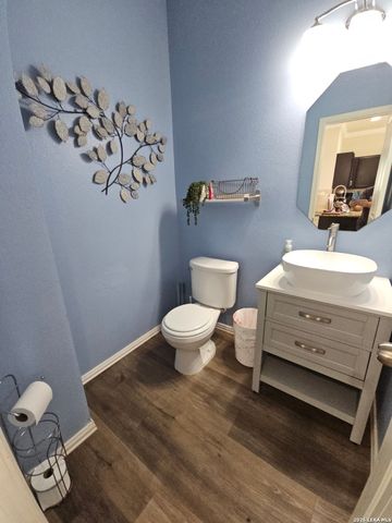 106 WAINSCOT OAK WAY, San Marcos, TX 78666