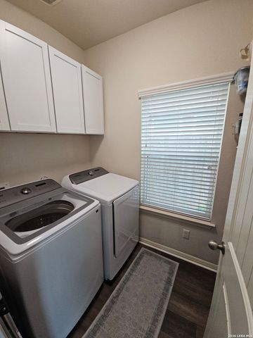 106 WAINSCOT OAK WAY, San Marcos, TX 78666