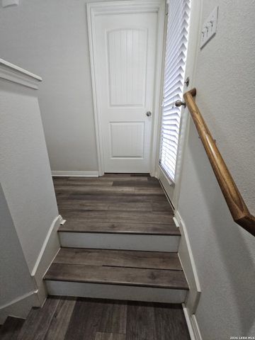 106 WAINSCOT OAK WAY, San Marcos, TX 78666