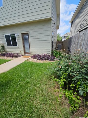 106 WAINSCOT OAK WAY, San Marcos, TX 78666