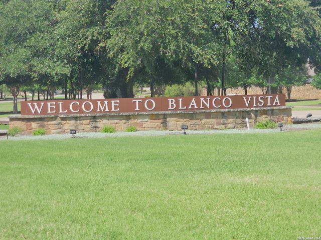 106 WAINSCOT OAK WAY, San Marcos, TX 78666