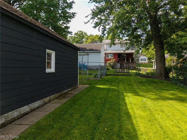 342 Washington Avenue, Barberton, OH 44203