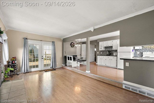 2118 S Cavalier Drive, Canton Charter Township, MI 48188