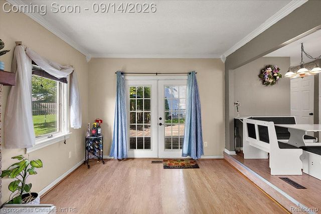 2118 S Cavalier Drive, Canton Charter Township, MI 48188