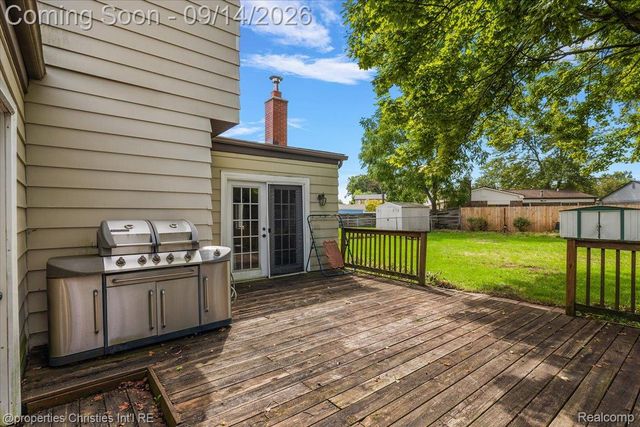 2118 S Cavalier Drive, Canton Charter Township, MI 48188