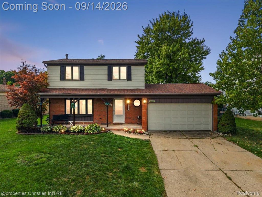 2118 S Cavalier Drive, Canton Charter Township, MI 48188