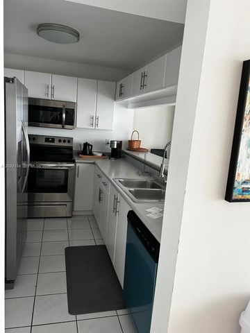 17800 N Bay Rd 405, Sunny Isles Beach, FL 33160