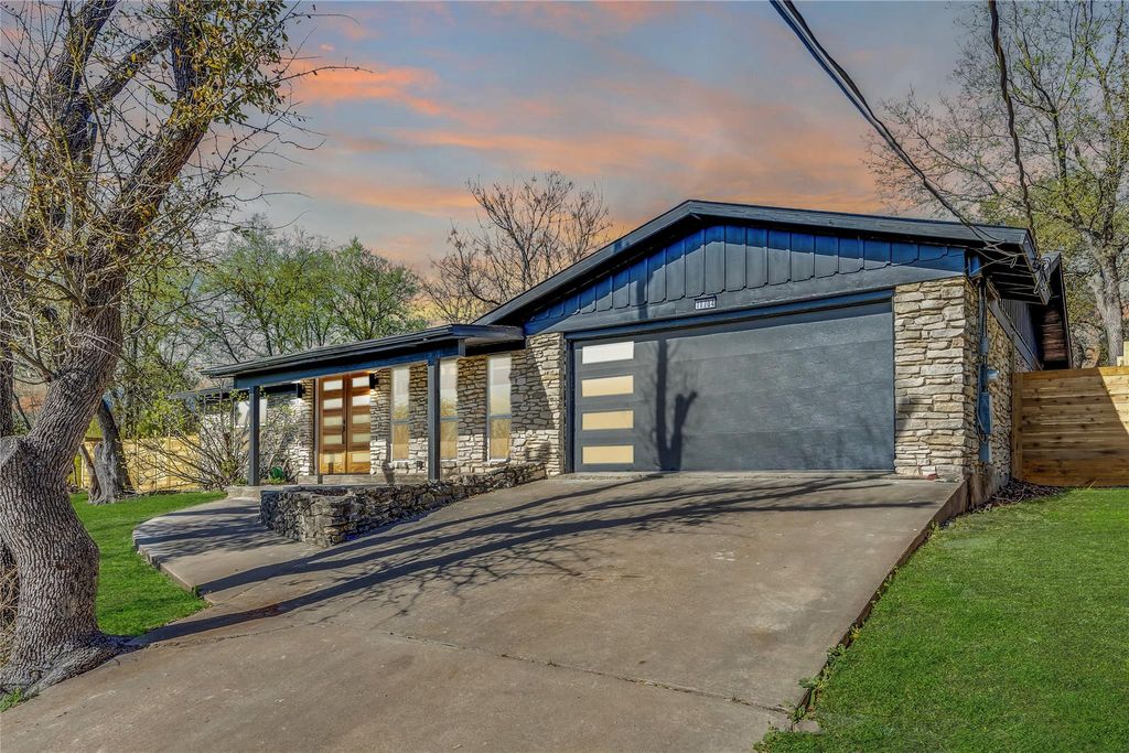 11704 Indianhead DR, Austin, TX 78753