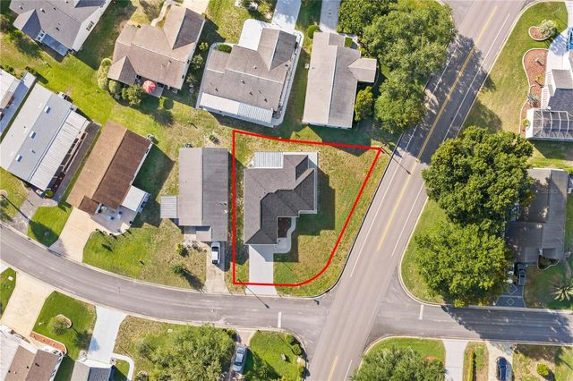 843 BOLIVAR STREET, Lady Lake, FL 32159