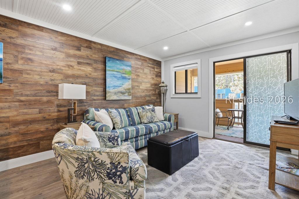 239 Beach City Rd Apt 2307, Hilton Head Island, SC 29926