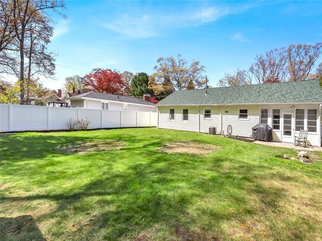 101 Shirley Drive, Cumberland, RI 02864