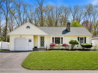 101 Shirley Drive, Cumberland, RI 02864