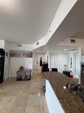7266 SW 88th St A203, Miami, FL 33156
