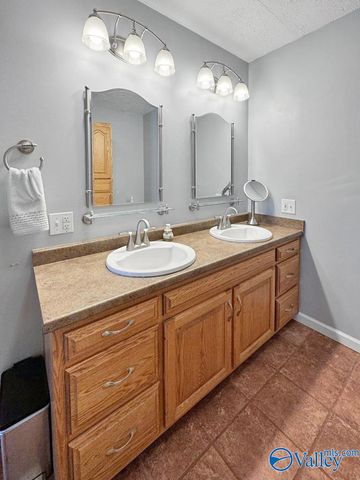 107 Nolan Drive, Gurley, AL 35748