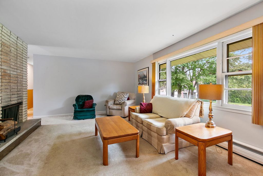 443 Glendale Road, Roselle, IL 60172 — photo 5