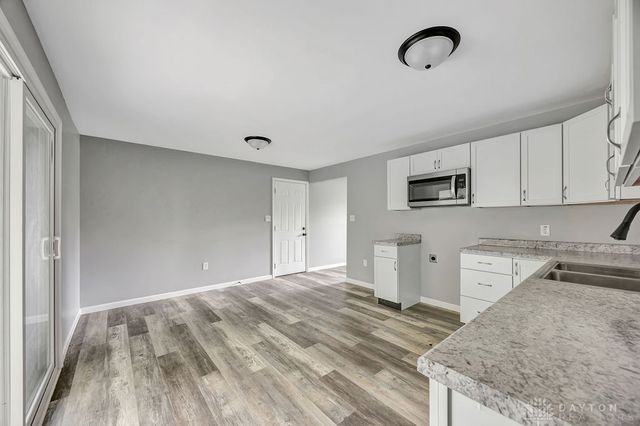 8486 US Route 127, West Manchester, OH 45382