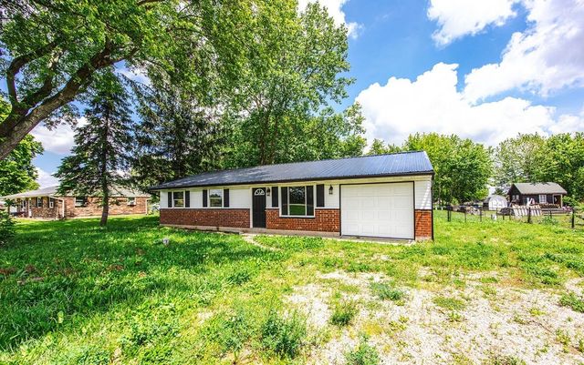 8486 US Route 127, West Manchester, OH 45382