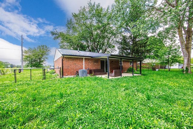 8486 US Route 127, West Manchester, OH 45382