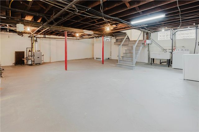 511 WoodBourne Ave, Brookline, PA 15226