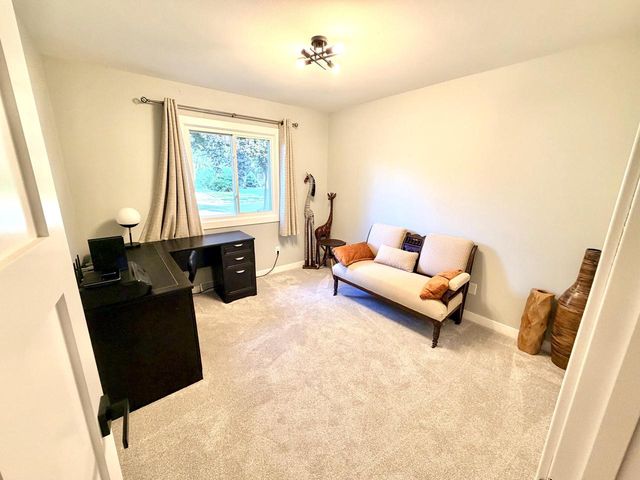 5938 Sugarbush LANE, Greendale, WI 53129