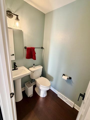 5938 Sugarbush LANE, Greendale, WI 53129